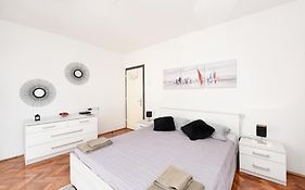 Apartment Katia